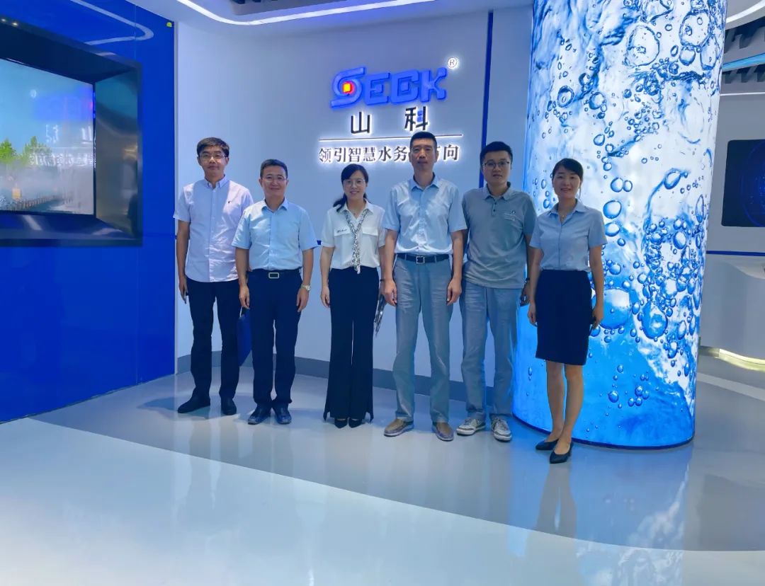 熱烈歡迎余杭區委常委、瓶窯鎮黨委領導蒞臨山科考察